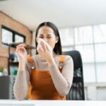 Signification de l’éternuement : superstition ou explication scientifique